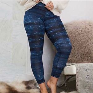 Arie galaxy leggings